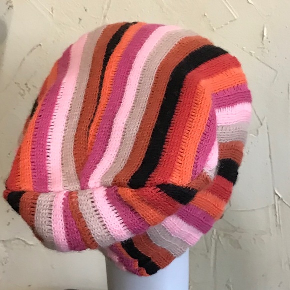 Striped Beanie/cap/hat from Dillards - NWOT - Picture 8 of 12